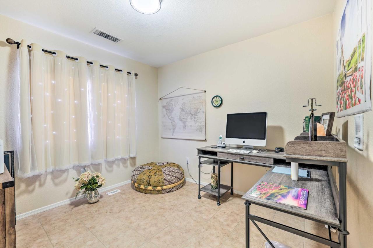 Goodyear Vacation Rental With Pool, Close To Hikes! Liberty Esterno foto